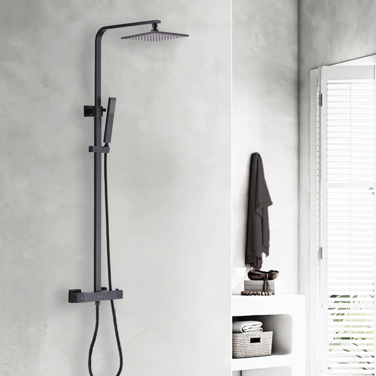 Colonne de douche thermostatique carrée à 4 voies IRENE akuaplus®